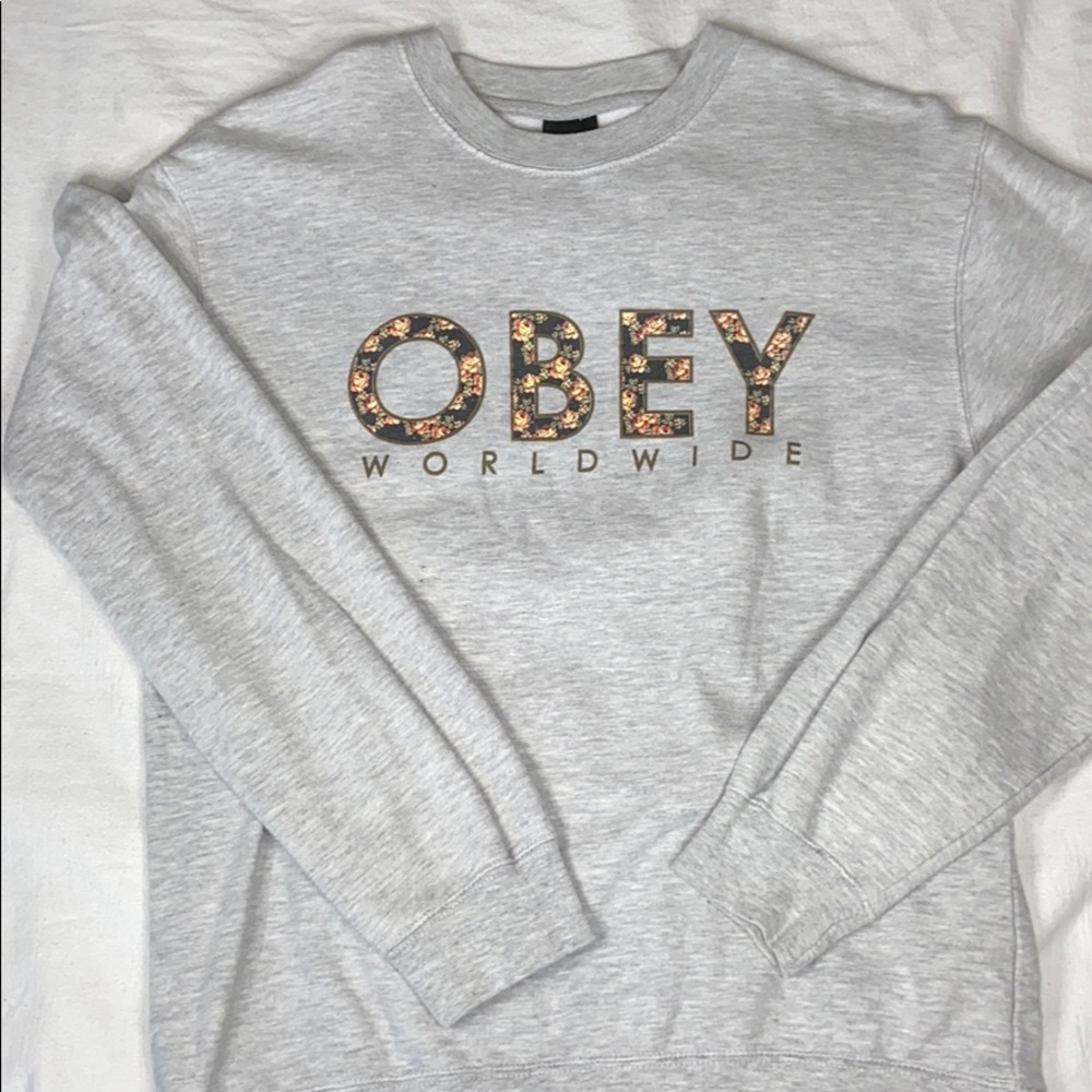 Men’s obey crew neck